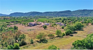 villa à la vente -   83340  LE LUC, surface 115 m2 vente villa - UBI469206575